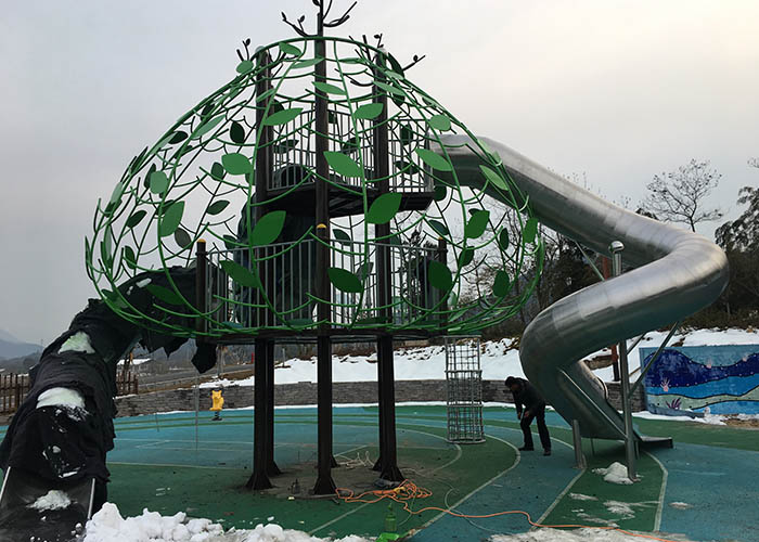 戶外游樂設(shè)施定制