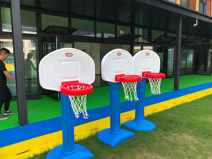 幼兒園游樂設(shè)施