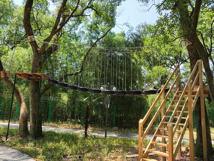 兒童游樂園設(shè)備報價